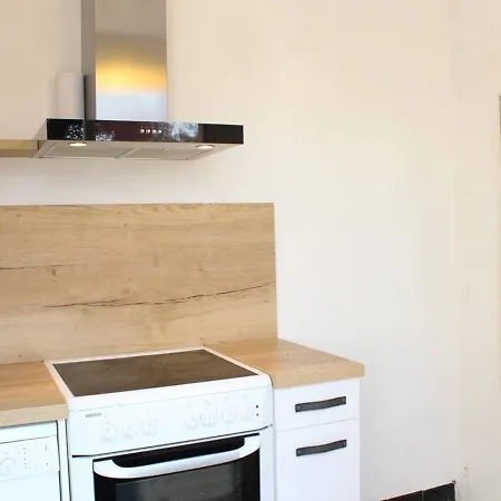 Maison Calme A 300M De La Plage Avec Veranda Et Grand Jardin - Fr-1-246A-367 بيت للعطل *